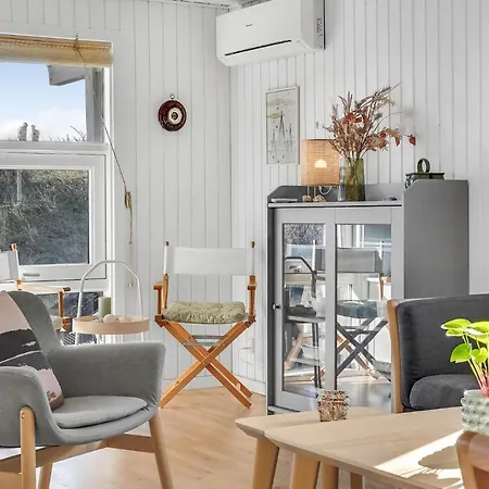 3 Bedroom Awesome In Feriehus *